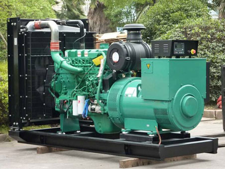 莫力达瓦710kw康明斯柴油发电机组